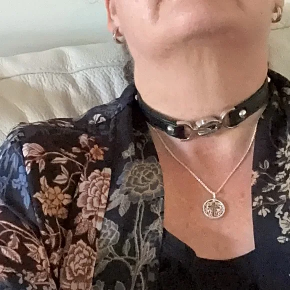 Cotton On Coker Necklace/Wrap Bracelet Gothic or Biker Style 15.5 in. in length. - Picture 6 of 8